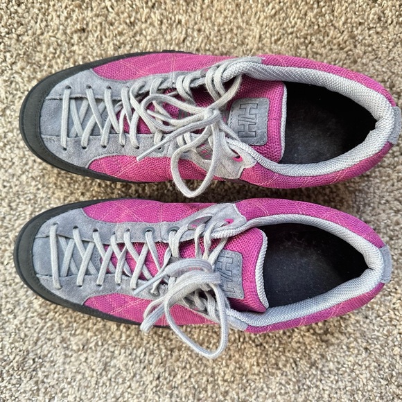 Helly Hansen womens hiking shoes sneakers size 8 pink grey gently used - Picture 7 of 8